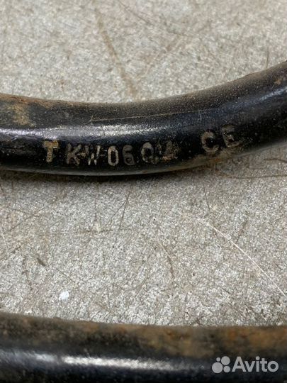 Пружина передняя Nissan Primera P12 1.6 QG16 2003