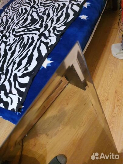 Большое зеркало