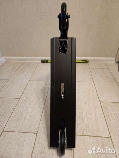 Трюковой самокат новый Tech Team Vodoo