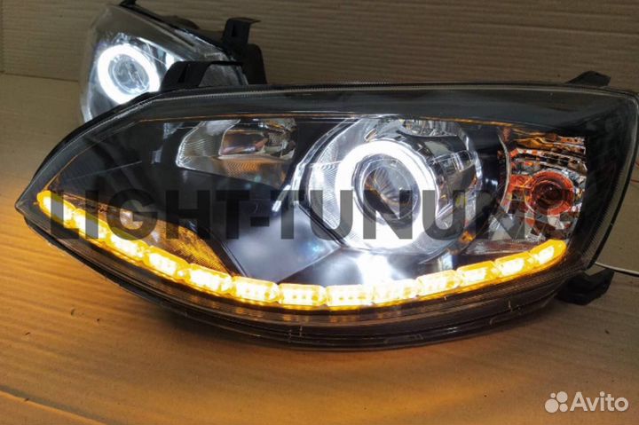 Фары Калина 2 с линзами и бегающим поворотником