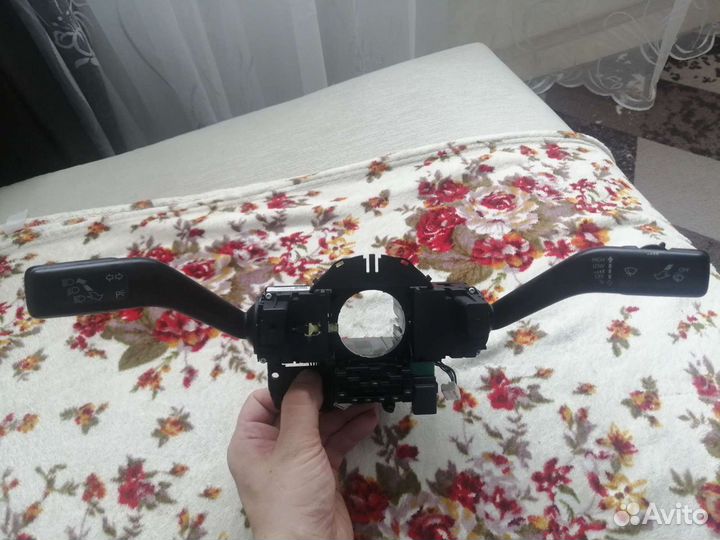 Продам подрулевой переключатель и шлейф