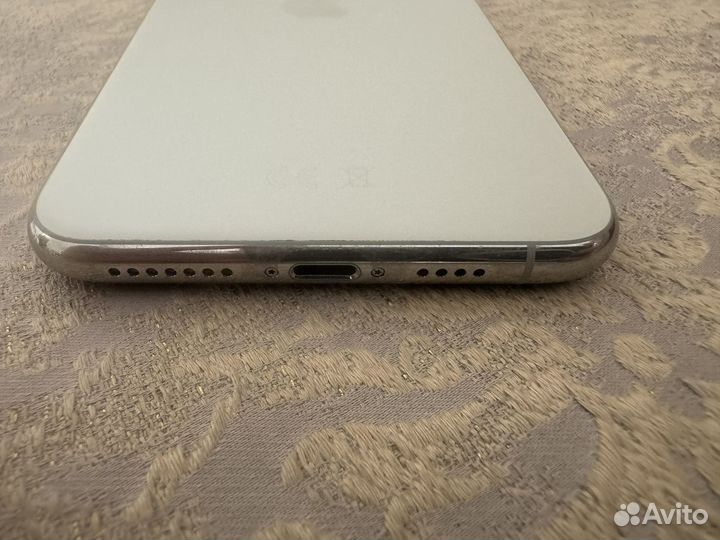 iPhone 11 Pro Max, 64 ГБ