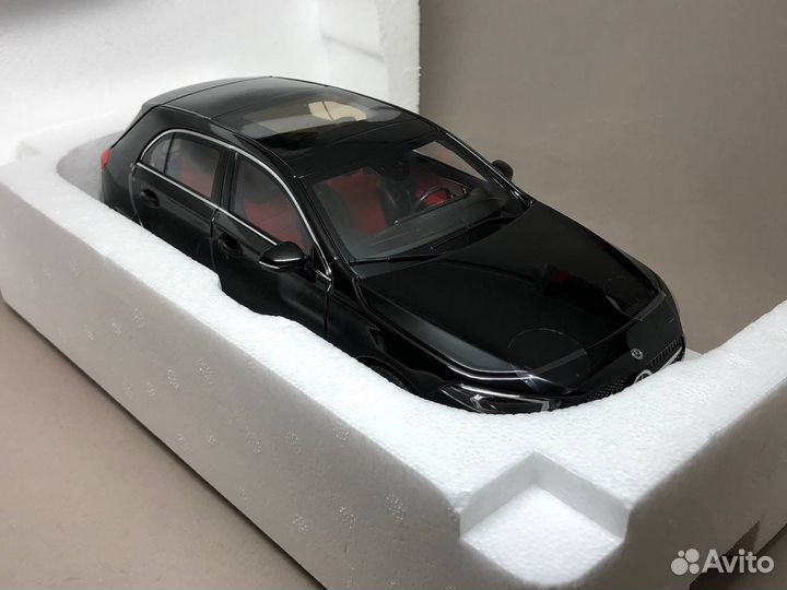 Mercedes-benz A-classe Norev 1:18