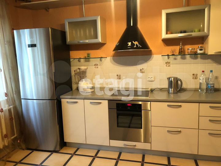 2-к. квартира, 72,5 м², 7/10 эт.