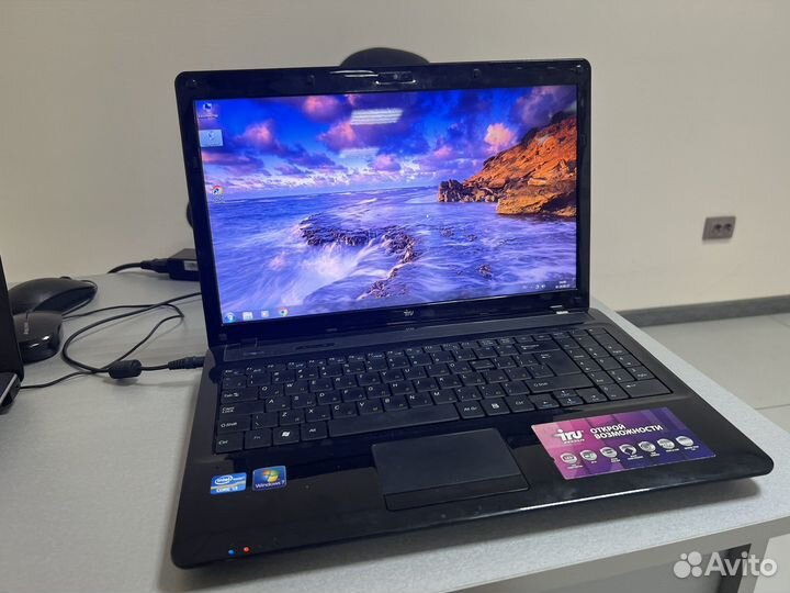 Ноутбук iRu Core i3-2370, отс
