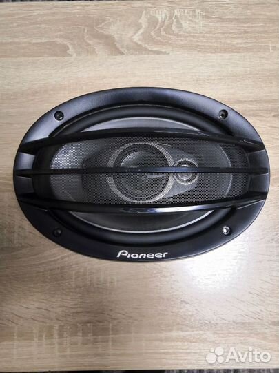 Автомобильные колонки Pioneer