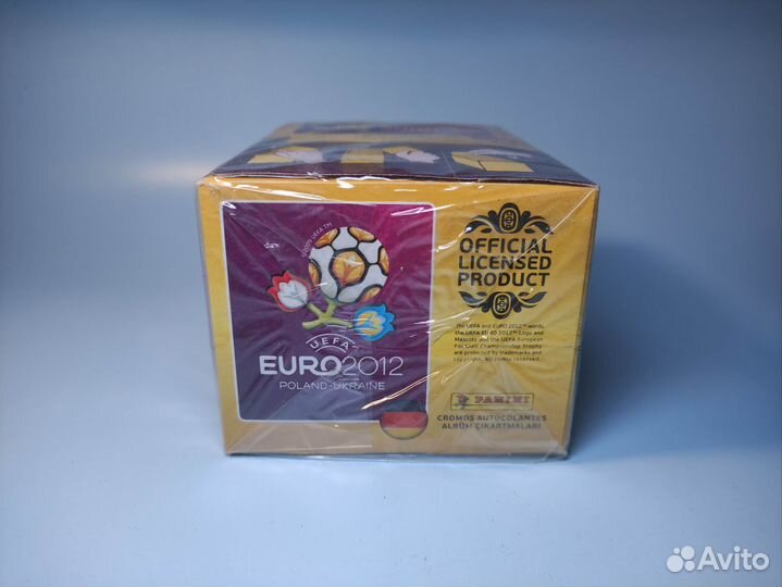 Блок (100 пакетиков) наклейки panini че 2012