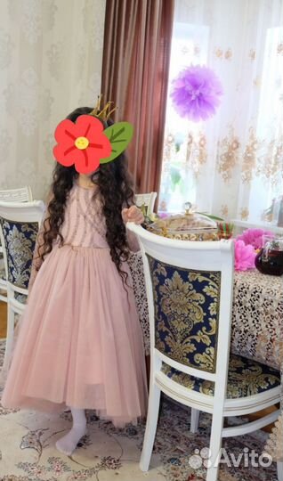 Прокат детских платьев