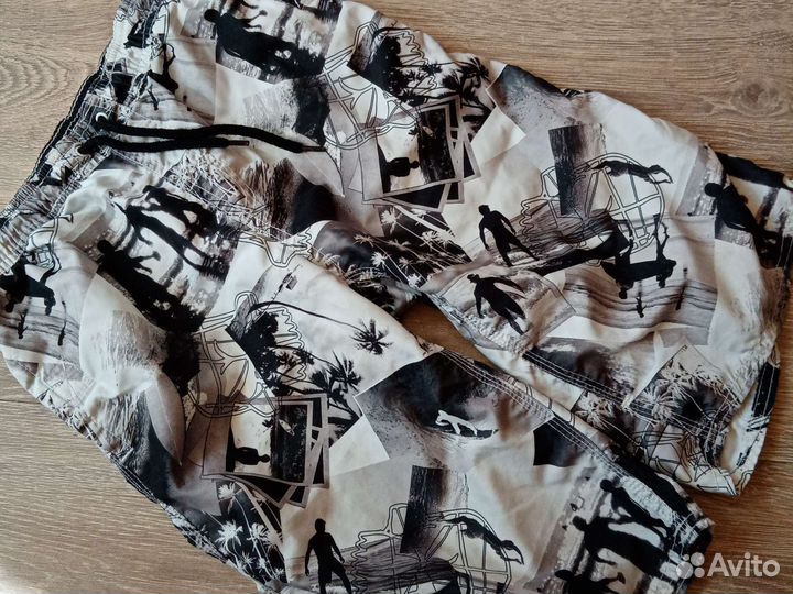 Шорты пляжные. Плавки. Куртка. Худи. Рубашка