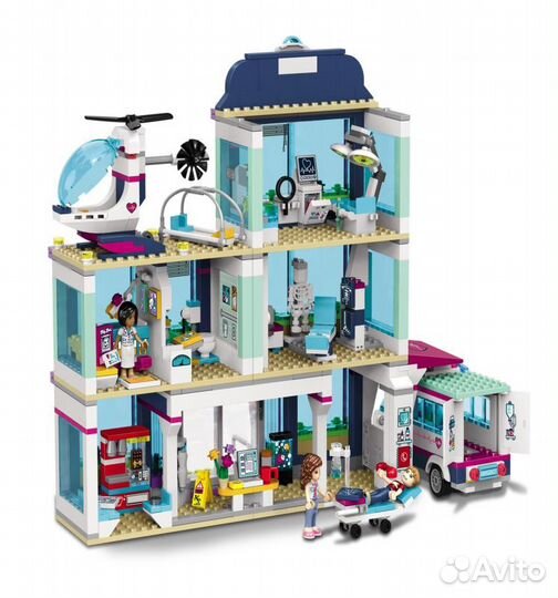 Конструктор Подружки 10761 (887 дет.)