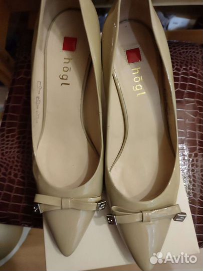 Туфли новые бежевые