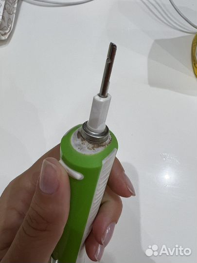 Зубная щетка oral b junior