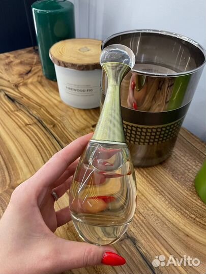 Аромат Christian Dior Jadore