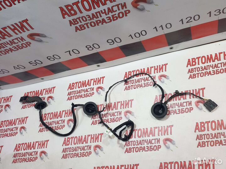 Проводка двери задней левой Хендай Туксон 3 TL