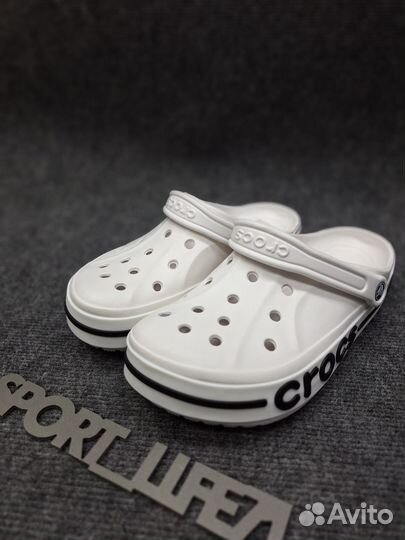 Шлепанцы Crocs