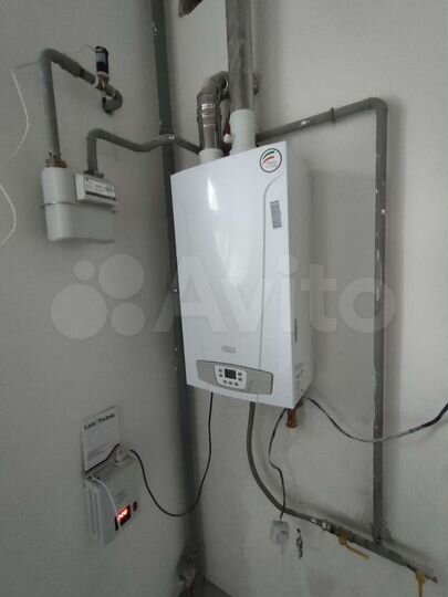 3-к. квартира, 100 м², 1/2 эт.