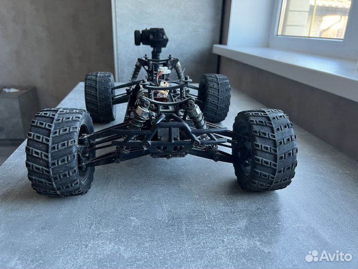 Машина на радиоуправлении