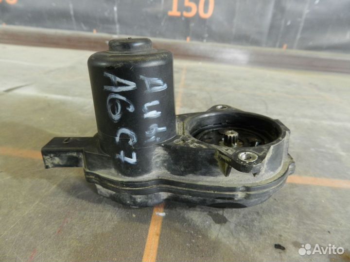 Стояночный тормоз - Audi A6 C7 (2011-18гг)