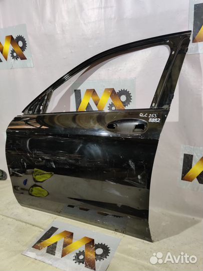 Мерседес GLC X253 2015- Дверь левая передняя 8882