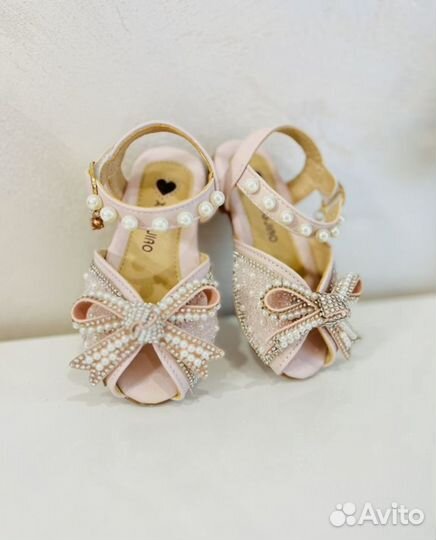 Туфельки на девочку