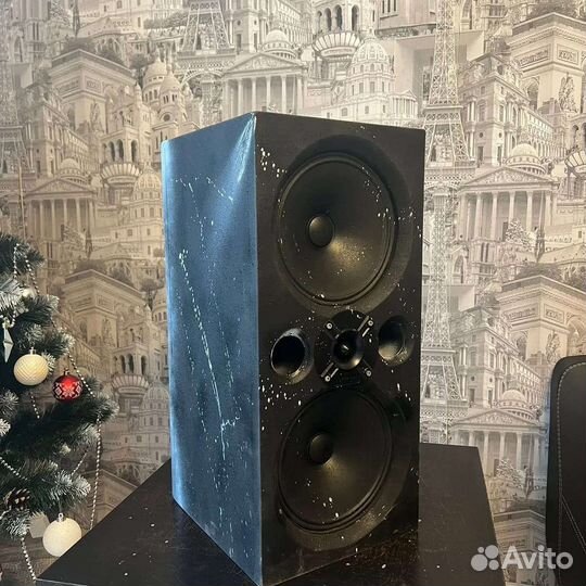 Портативная колонка bluetooth
