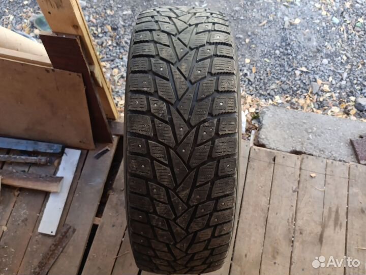 Dunlop GrandTrek Ice 03 275/70 R16 114T