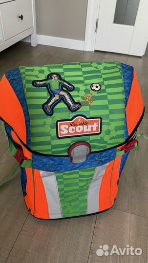 Школьный рюкзак