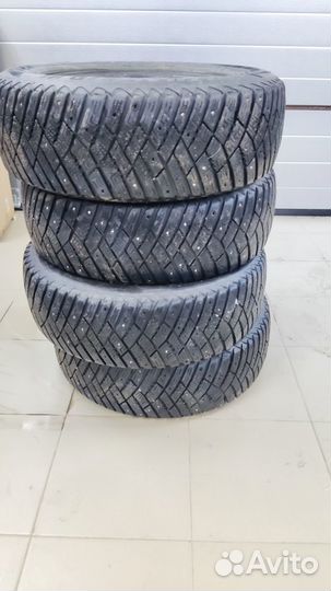 Goodyear Ultragrip Ice Arctic 195/65 R15 95T