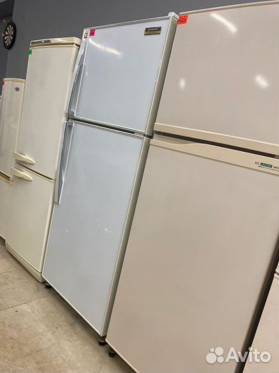 Холодильник б/у
