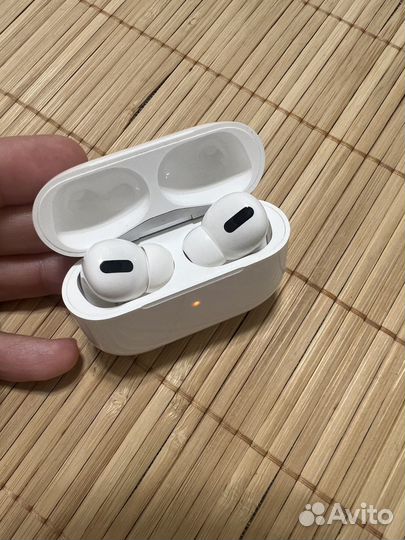 Apple airpods pro