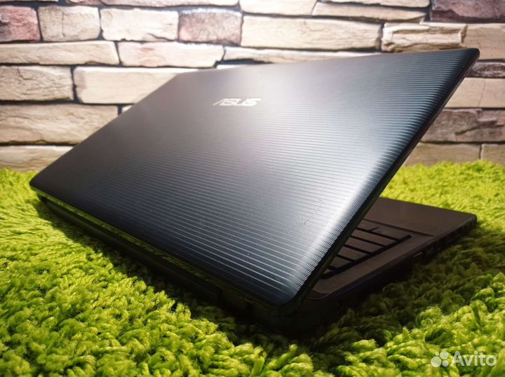 Полностью рабочий Asus 2ядра 4Гб диск экран 15
