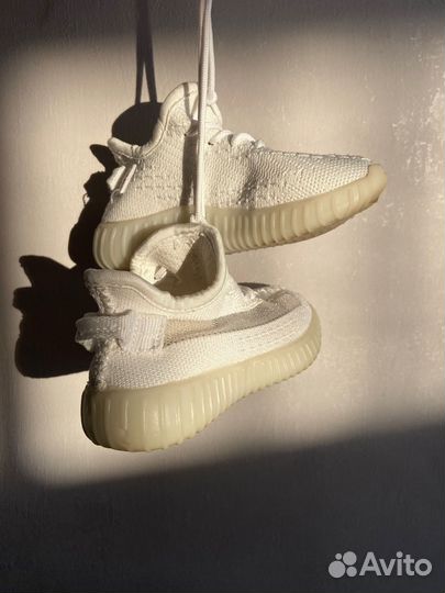 Кроссовки изики 23 размер