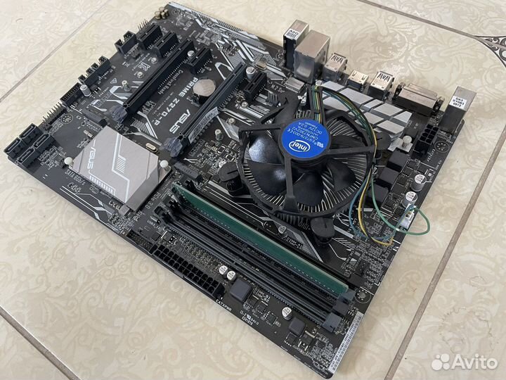 Материнская плата Asus