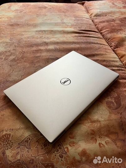 Ноутбук Dell xps 13