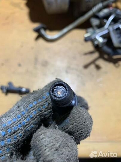 Форсунка топливная Opel Astra Z16XEP