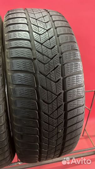 Pirelli Winter Sottozero 3 215/55 R17 104Y
