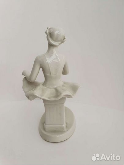 Статуэтка Балерина. Фарфор. Вербилки. СССР