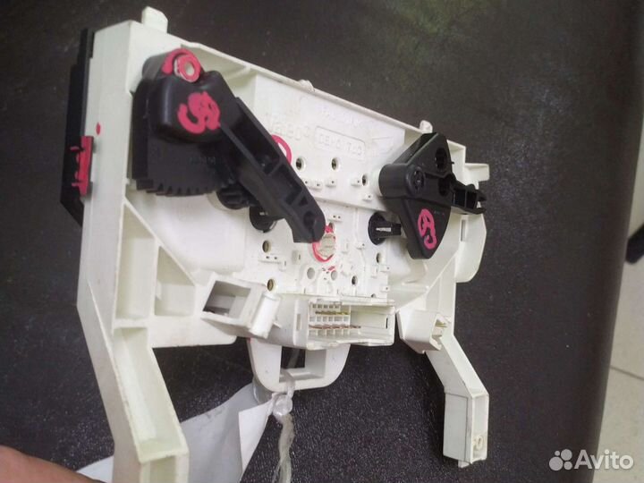 Блок управления отопителя renault trafic