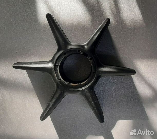 Крыльчатка помпы на Yamaha F225-300A(стар.обр)