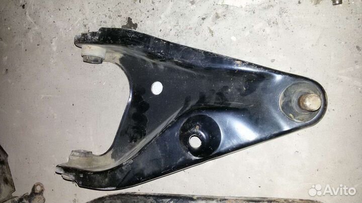 Рено логан, симбол рычаг подвески