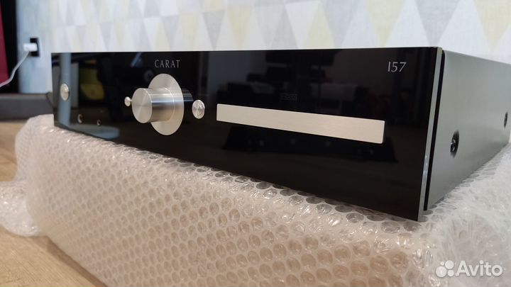 Carat L57 (Усилитель + CD проигрыватель)