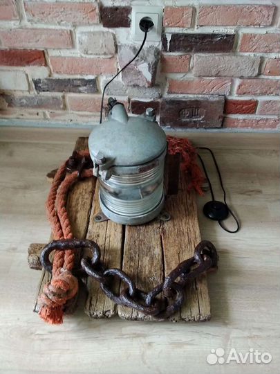 Светильник напольный 