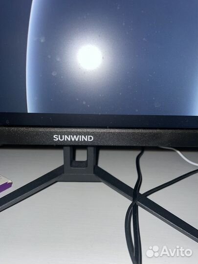 Монитор sunwind 24