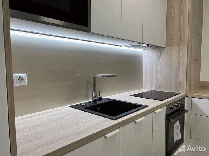 Кухонный гарнитур в наличии