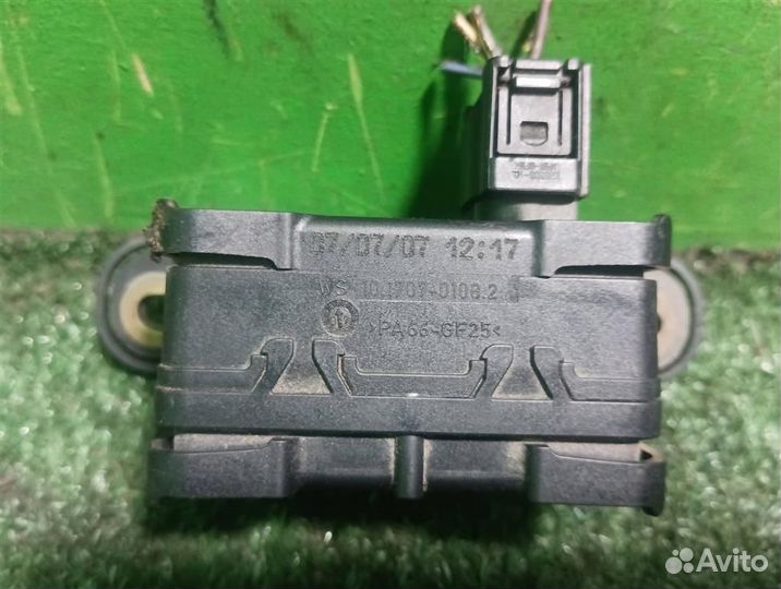 Датчик ускорения Dodge Caliber PM 2008