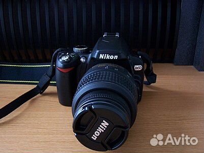 Nikon D60 - зеркальный