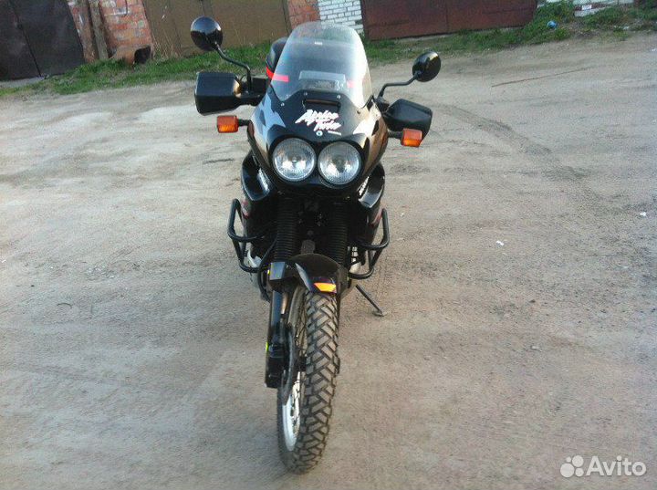 Honda Africa Twin 750