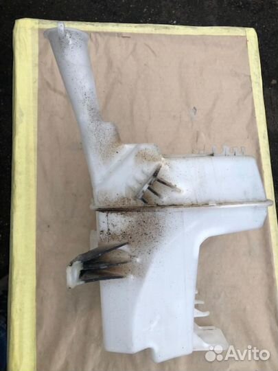 Бачок стеклоомывателя. Киа Рио