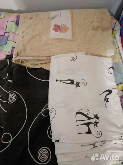 Одеяла. Подушка. Постельное