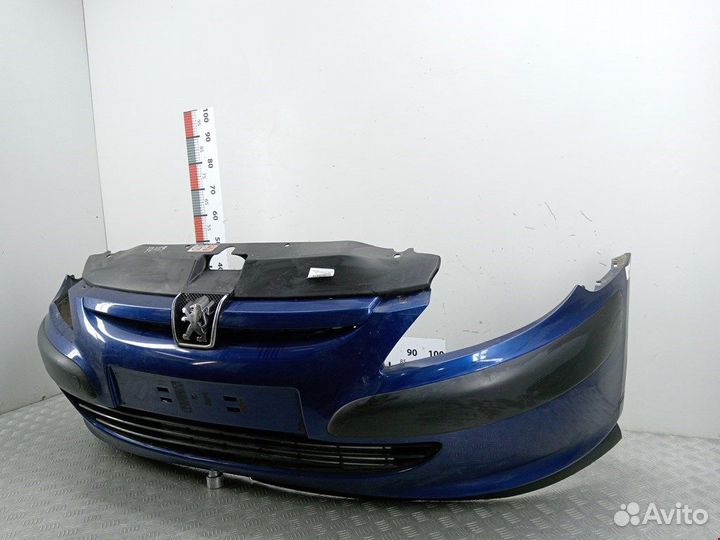 Бампер передний Peugeot 307